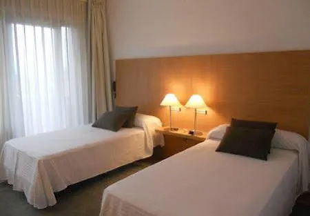 **** Hotel Checkin Montserrat Collbató Spanje