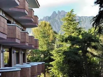 Hotel Checkin Montserrat Collbato